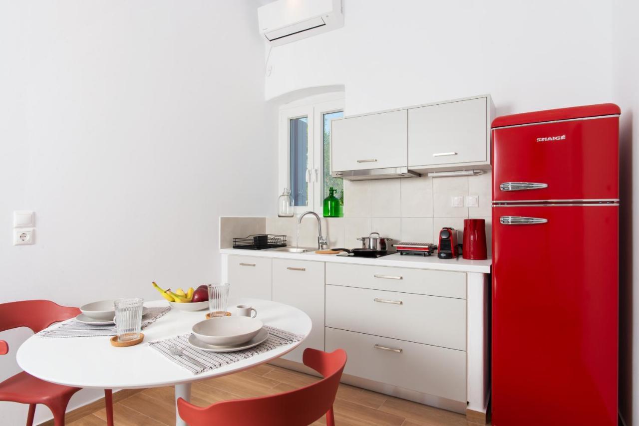 Haroto Suites Трипити Экстерьер фото